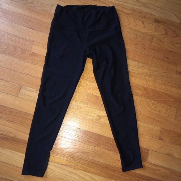—Z by Zella— Mesh Detail Black Workout Leggings - Picture 2 of 6